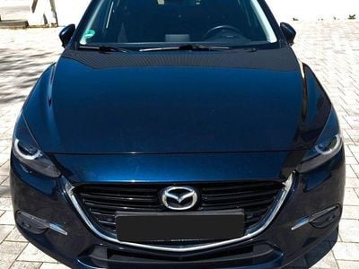 Second-hand Mazda 3 Sports-Line 120 CP (88 kW) 2017 Albastru Berlinǎ