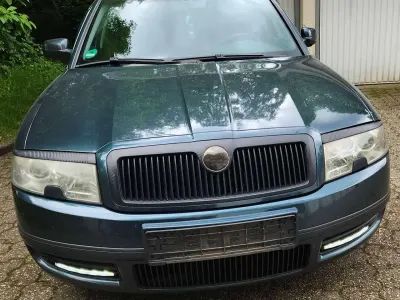 Używany Skoda Superb Classic 131 KM (96 kW) 2002 Sedan/Limuzyna