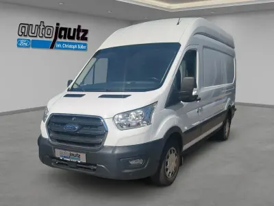 Gebraucht Ford Transit Trend 131 PS (96 kW) 2020 Weiß Limousine