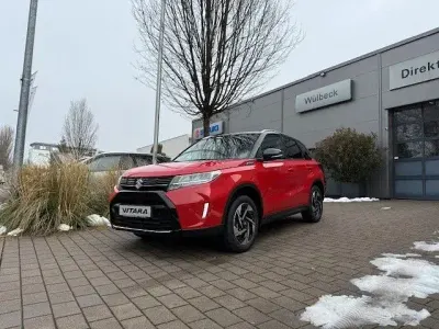 Usata Suzuki Vitara Comfort+ 110 CV (80 kW) 2026 Rosso SUV