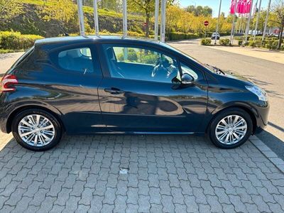 gebraucht Peugeot 208 mit 82 PS Euro 6 Norm