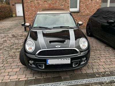 Schwarz Gebraucht 2013 Mini Cooper S Clubman Kombi | 8.999 € (Etwas zu teuer)