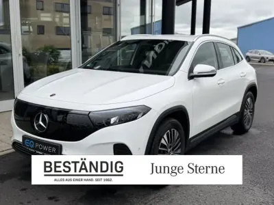 Używany Mercedes EQA250 139 kW (190 KM) 2025 Biały SUV