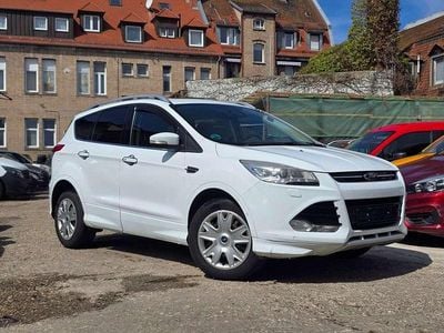 Usata Ford Kuga Individual 163 CV (119 kW) 2014 Bianco SUV