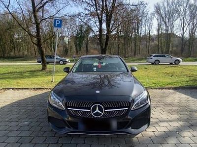 Gebraucht Mercedes C180 122 PS (89 kW) 2016 Schwarz Limousine