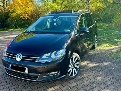Gebraucht VW Sharan Highline 150 PS (110 kW) 2020 Schwarz Van / Kleinbus