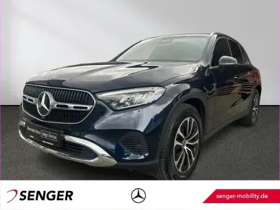 Gebraucht Mercedes GLC220 Advanced 197 PS (144 kW) 2023 Blau SUV