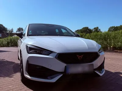 Gebraucht Cupra Leon 245 PS (180 kW) 2023 Weiß Kombi