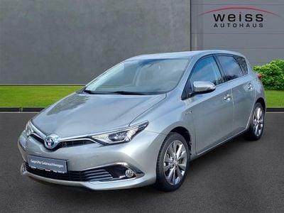 Gebraucht Toyota Auris Hybrid Executive 136 PS (100 kW) 2016 Silber Limousine