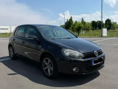 Gebraucht VW Golf VII Move 105 PS (77 kW) 2012 Schwarz Limousine
