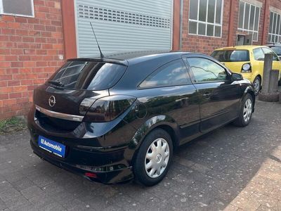 Opel Astra GTC