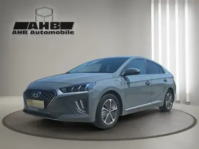 Gebraucht Hyundai Ioniq Advantage 141 PS (103 kW) 2022 Electric shadow \/ sol Kleinwagen