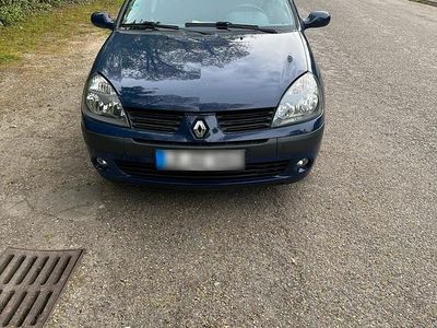 Brugt Renault Clio II 75 HK (55 kW) 2004 Blå Hatchback