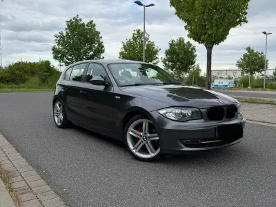 Gebraucht BMW 118 143 PS (105 kW) 2007 Grau Kleinwagen