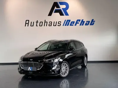 Gebraucht Ford Focus Titanium 125 PS (91 kW) 2019 Schwarz Kombi