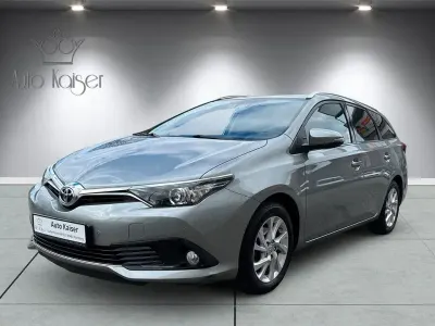 Gebraucht Toyota Auris Touring Sports Team 116 PS (85 kW) 2017 Grau Kombi