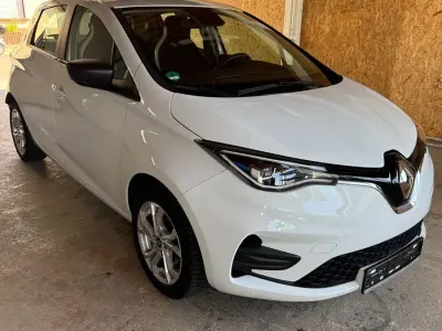 Gebraucht Renault Zoe Life 50 kW (69 PS) 2020 Weiß Kleinwagen