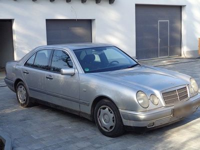 gebraucht Mercedes E230 ELEGANCE Elegance