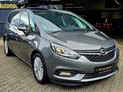 Gebraucht Opel Zafira Business Edition 140 PS (102 kW) 2017 Quarz grau Van / Kleinbus