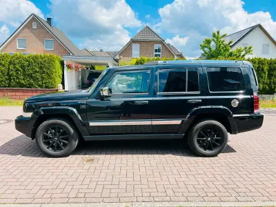 Käytetty Jeep Commander