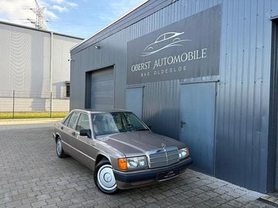 Usata Mercedes 190 75 CV (55 kW) 1991 Marrone Berlina