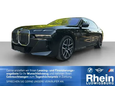 Gebraucht BMW 740L M Sport 299 PS (219 kW) 2025 Schwarz Limousine