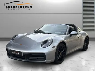 Gebraucht Porsche 911 Targa 4 Chrono 385 PS (283 kW) 2021 Gtsilbermetallic Cabrio