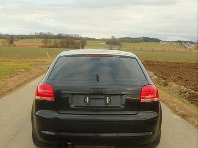 Second-hand Audi A3 115 CP (84 kW) 2006 Negru Hatchback