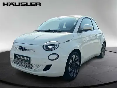 Usata Fiat 500e 86 kW (118 CV) 2023 Bianco Utilitaria