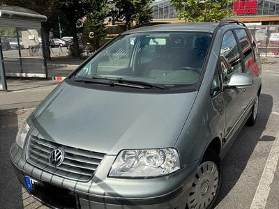 VW Sharan