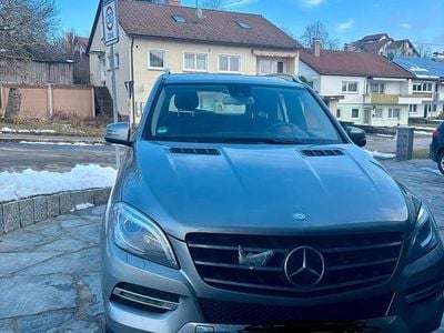 Gebraucht Mercedes ML350 258 PS (189 kW) 2014 Grau SUV