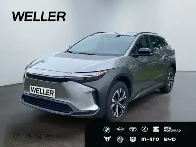 Gebraucht Toyota bZ4X 150 kW (204 PS) 2023 Grau SUV