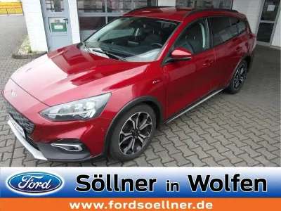 Gebraucht Ford Focus Active 125 PS (91 kW) 2019 Rot Kombi