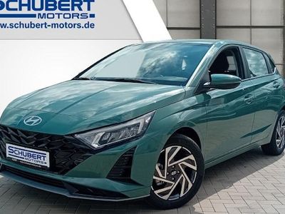 Usata Hyundai i20 Trend 100 CV (73 kW) 2025 Verde Utilitaria