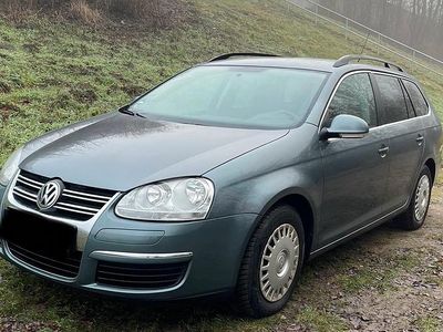 Grau Gebraucht 2008 VW Golf V Kombi | 2.500 € (Guter Preis)
