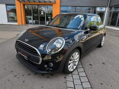 Gebraucht Mini ONE 102 PS (75 kW) 2020 Schwarz Kleinwagen