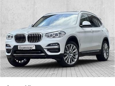 Weiß Gebraucht 2021 BMW X3 Luxury Line SUV | 31.440 € (Guter Preis)