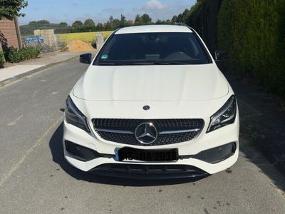 Mercedes CLA220