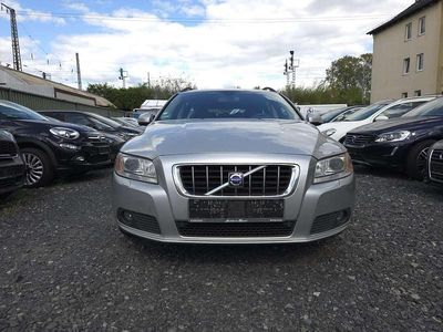 Second-hand Volvo V70 Kinetic 163 CP (119 kW) 2008 Argintiu Break