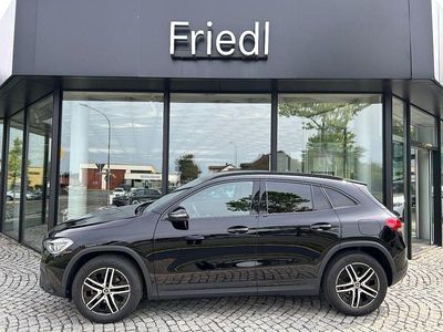 Mercedes GLA180
