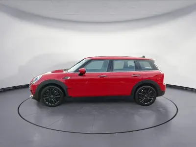 Gebraucht Mini One Clubman 102 PS (75 kW) 2021 Rot Kombi