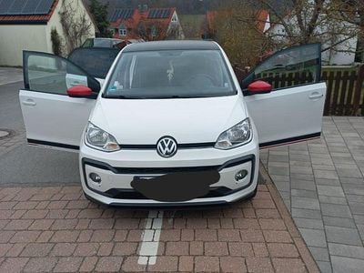 Gebraucht VW up! Sound 90 PS (66 kW) 2017 Weiß Kleinwagen