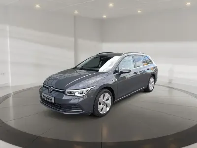 Gebraucht VW Golf VIII Style 150 PS (110 kW) 2021 Grau Kombi