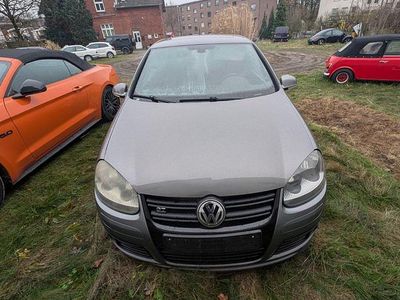 VW Golf V