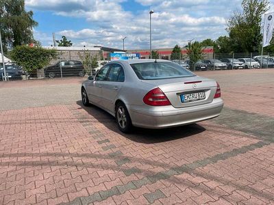 Mercedes E270