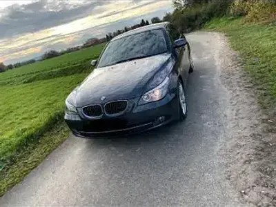 Gebraucht BMW 523 190 PS (139 kW) 2007 Grau Limousine