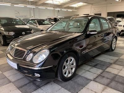 Begagnad Mercedes E320 Avantgarde 224 HK (164 kW) 2004 Svart Sedan