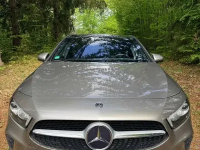 Gebraucht Mercedes A220 190 PS (139 kW) 2019 Silber Kleinwagen