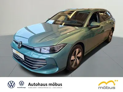 Gebraucht VW Passat Business 150 PS (110 kW) 2024 Maripositgrün metallic Kombi