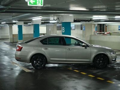 gebraucht Skoda Octavia 1.8 TSI DSG L&K